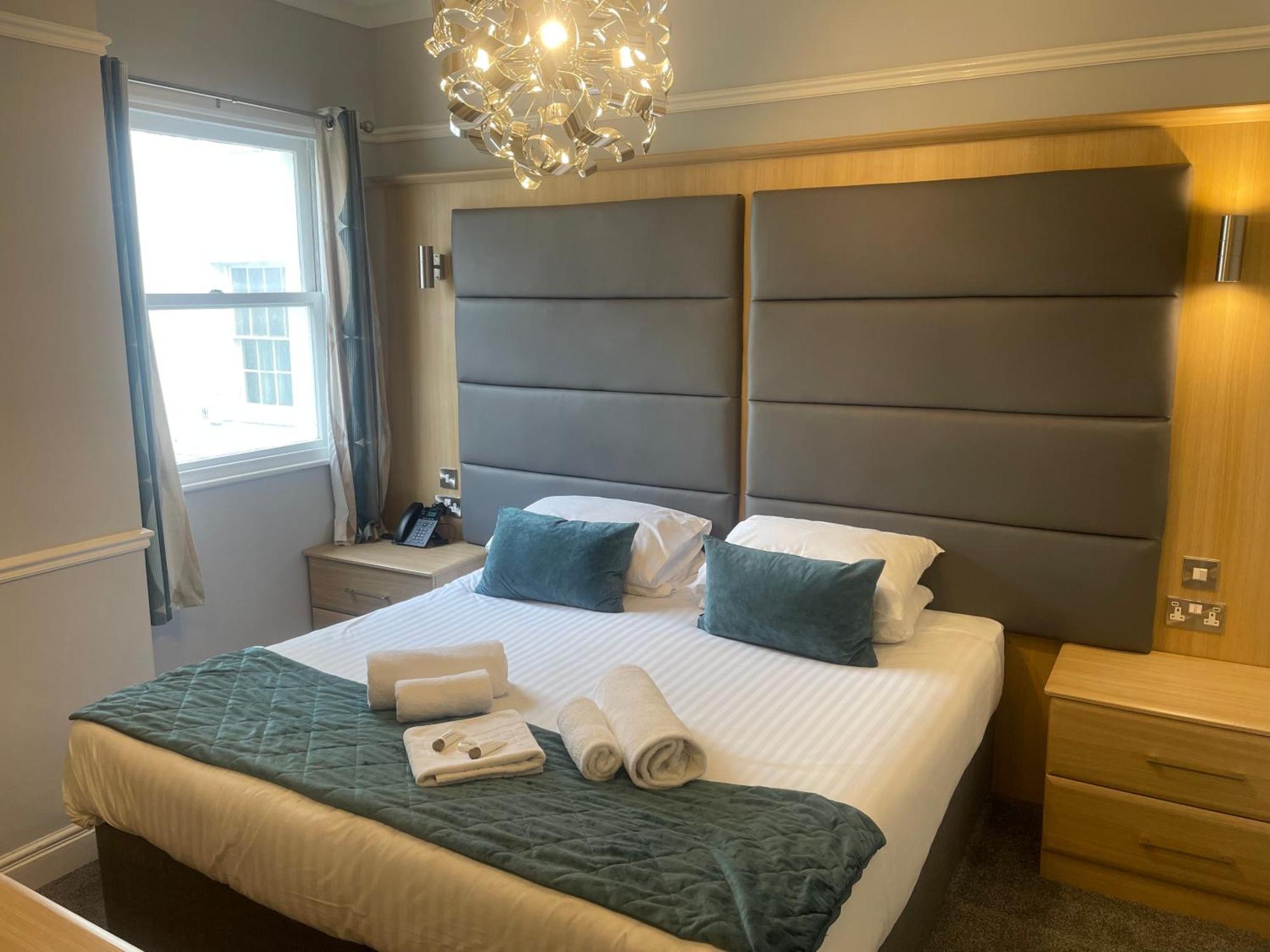 The Wildings Hotel & Tudno'S Restaurant Llandudno Exteriér fotografie